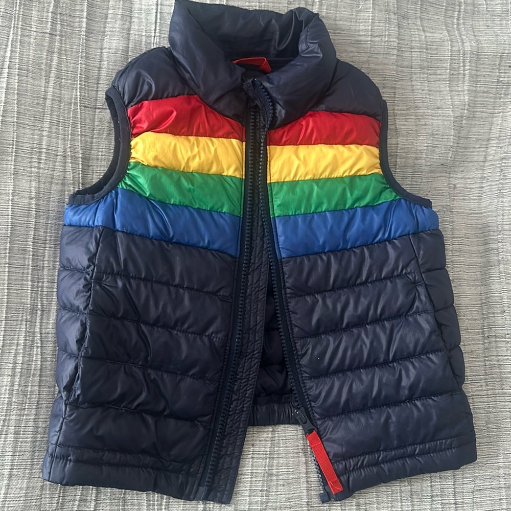 Primary rainbow puffer vest